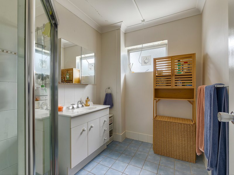 Photo - 1/53 Seventh Avenue, Kedron QLD 4031 - Image 7