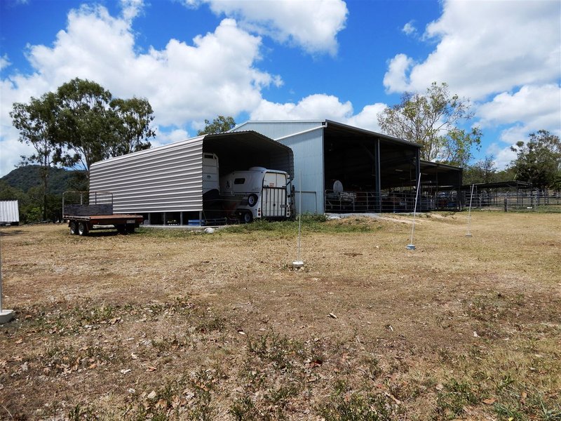 Photo - 153 Shackleton Road, Oakenden QLD 4741 - Image 17