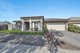 Photo - 153 Viewgrand Drive, Berwick VIC 3806 - Image 10