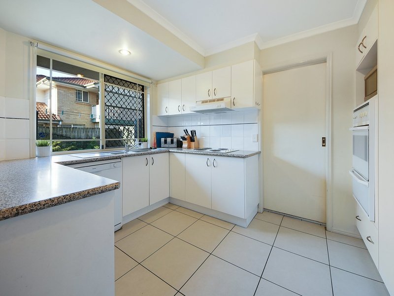 Photo - 15/30 Graham Road, Carseldine QLD 4034 - Image 4