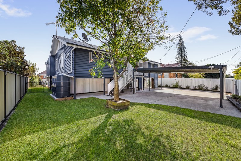 Photo - 1530 Sandgate Road, Nundah QLD 4012 - Image 1