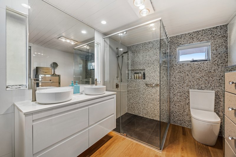 Photo - 1530 Sandgate Road, Nundah QLD 4012 - Image 11