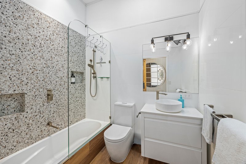 Photo - 1530 Sandgate Road, Nundah QLD 4012 - Image 13