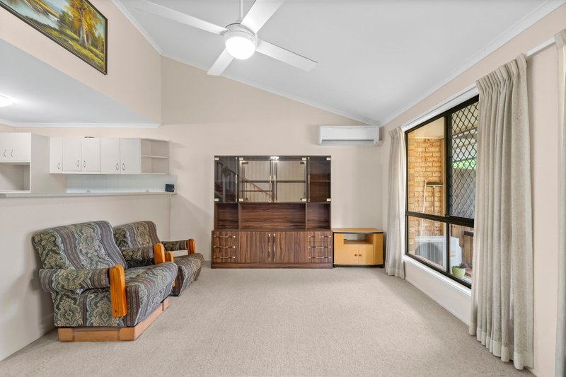 Photo - 15/30 Sportsman Avenue, Mermaid Beach QLD 4218 - Image 4