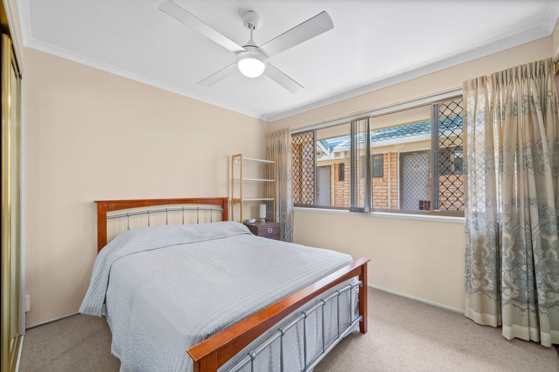 Photo - 15/30 Sportsman Avenue, Mermaid Beach QLD 4218 - Image 9