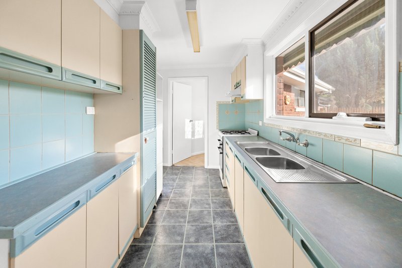 Photo - 15/31-33 Deutgam Street, Werribee VIC 3030 - Image 6