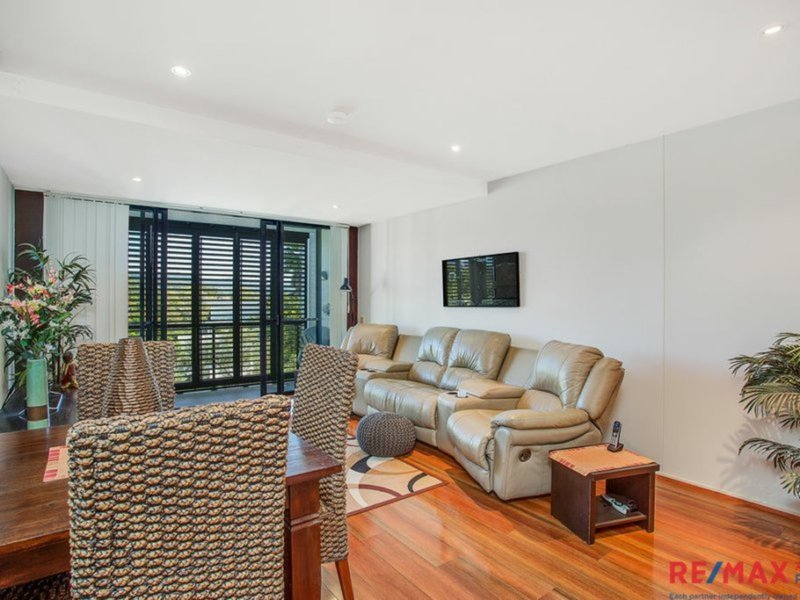 Photo - 15/310 Easthill Dr , Robina QLD 4226 - Image 3