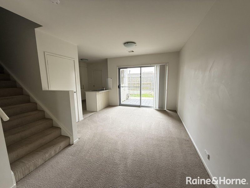 Photo - 15/311/Flemington Road , Franklin ACT 2913 - Image 4