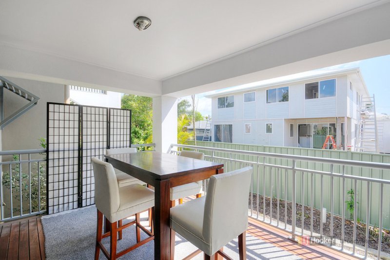 Photo - 15/33 Clark Street, Biggera Waters QLD 4216 - Image 10