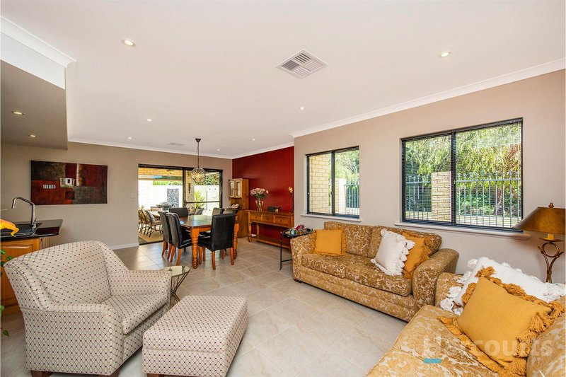 Photo - 15/33 Wattle Mews, Hocking WA 6065 - Image 9