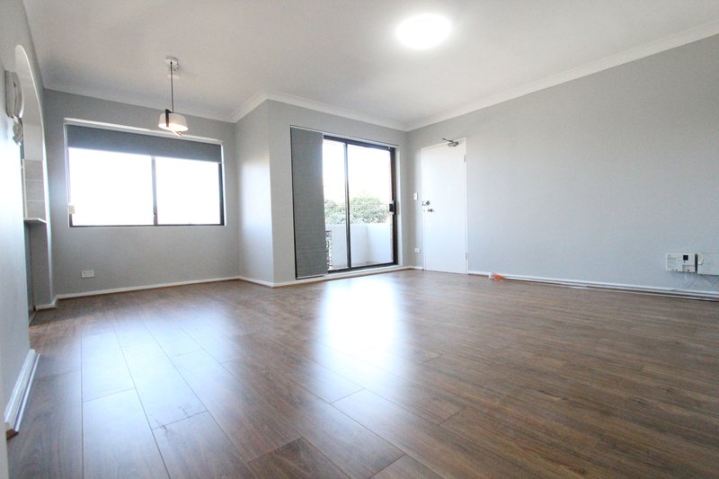 Photo - 15/34-36 Castlereagh Street, Liverpool NSW 2170 - Image 2
