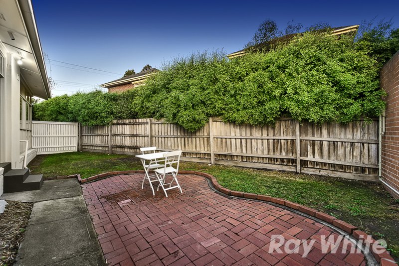 Photo - 1/534 Waverley Road, Mount Waverley VIC 3149 - Image 10