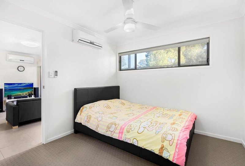 Photo - 15/35 Lavender Place (36 Carselgrove Avenue) Place, Fitzgibbon QLD 4018 - Image 7