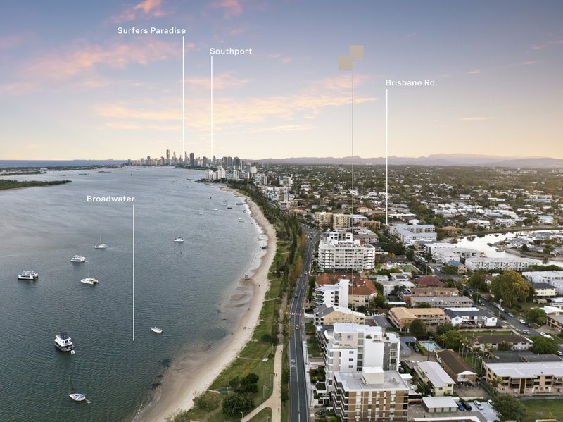 Photo - 1/536 Marine Parade, Biggera Waters QLD 4216 - Image 31