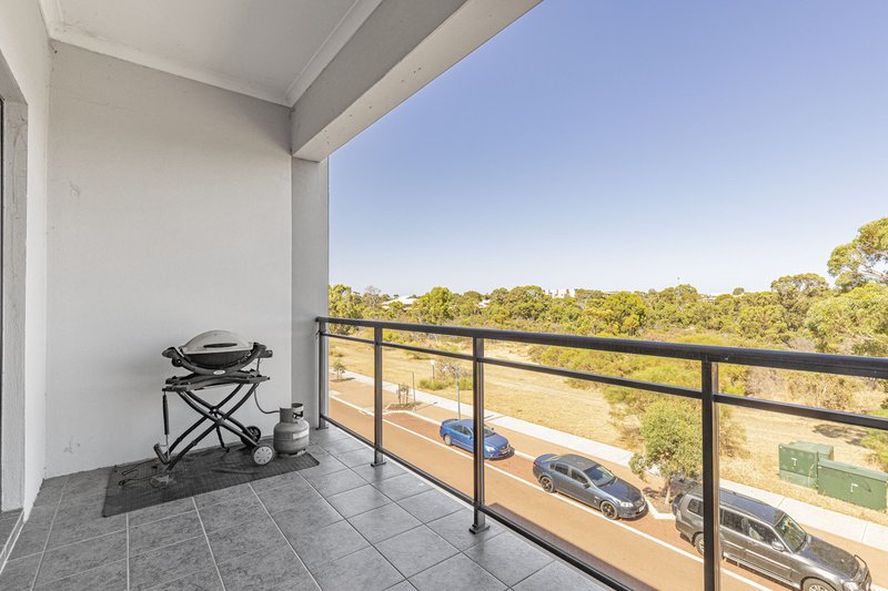 Photo - 15/37 Piccadilly Circle, Joondalup WA 6027 - Image 3