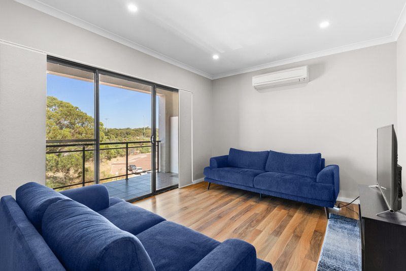 Photo - 15/37 Piccadilly Circle, Joondalup WA 6027 - Image 4