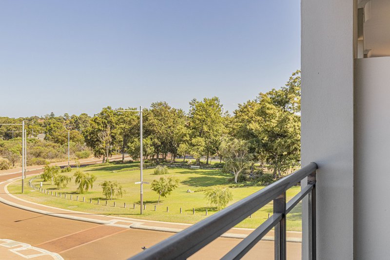 Photo - 15/37 Piccadilly Circle, Joondalup WA 6027 - Image 8
