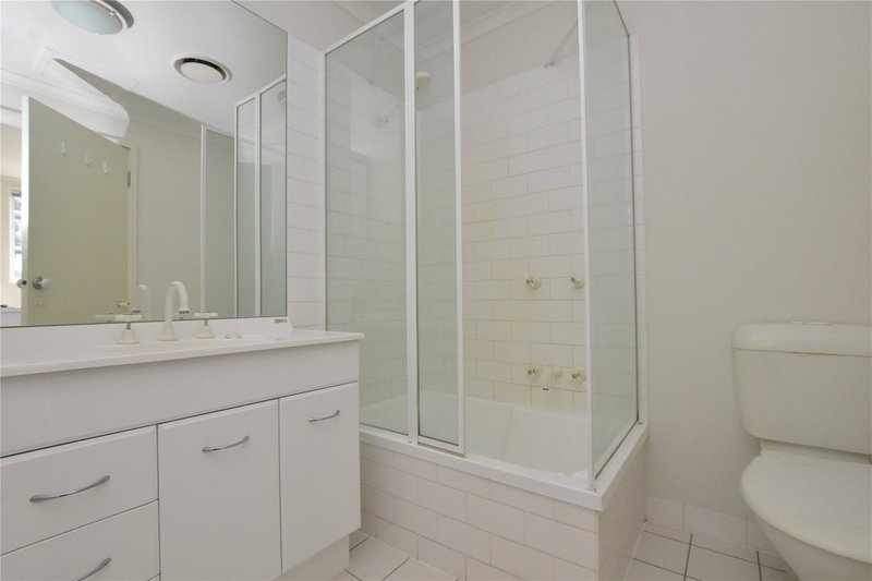 Photo - 153/79 Whiteman Street, Southbank VIC 3006 - Image 11