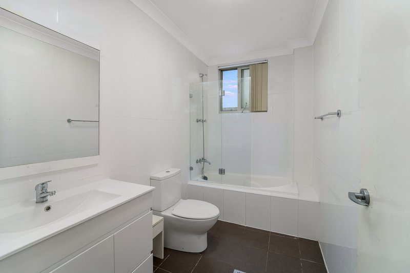 Photo - 15/38 Cairds Avenue, Bankstown NSW 2200 - Image 6