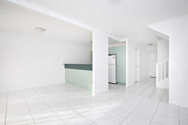 Photo - 15/38 Dalton Drive, Maroochydore QLD 4558 - Image 3