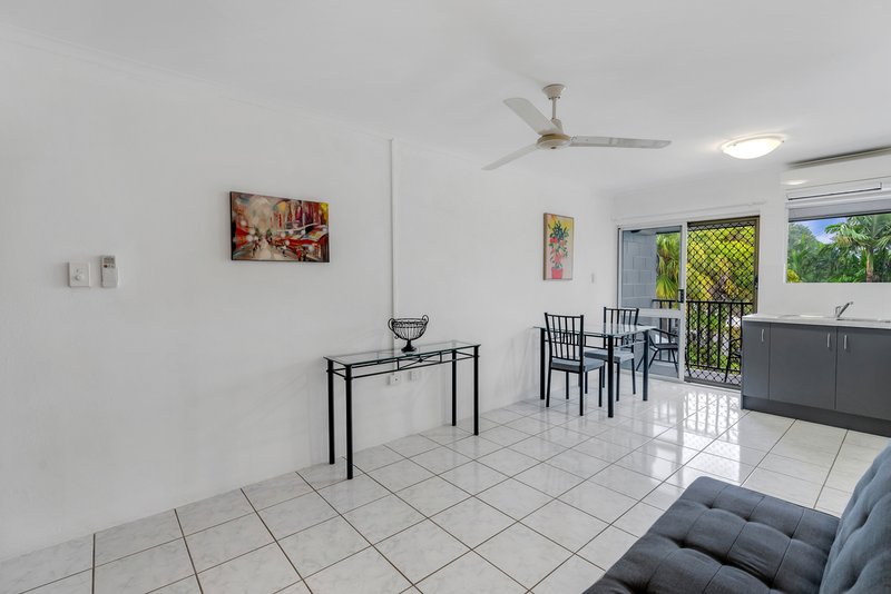 Photo - 15/394-396 Mayers Street, Edge Hill QLD 4870 - Image 6