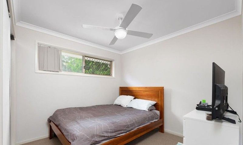 Photo - 1/54-56 Feather Court, Morayfield QLD 4506 - Image 7