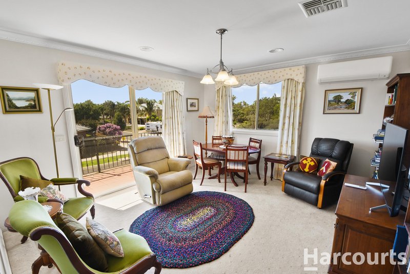 Photo - 154 Barnes Boulevard, Horsham VIC 3400 - Image 15