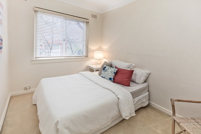 Photo - 1/54 Benelong Road, Cremorne NSW 2090 - Image 6