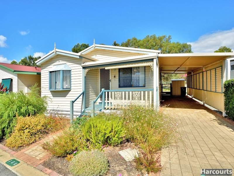 154 Bougainvillia Drive, Mandurah WA 6210