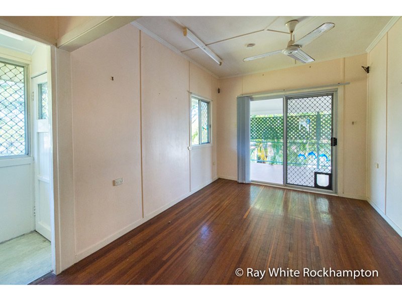 Photo - 154 Bremner Street, Berserker QLD 4701 - Image 8