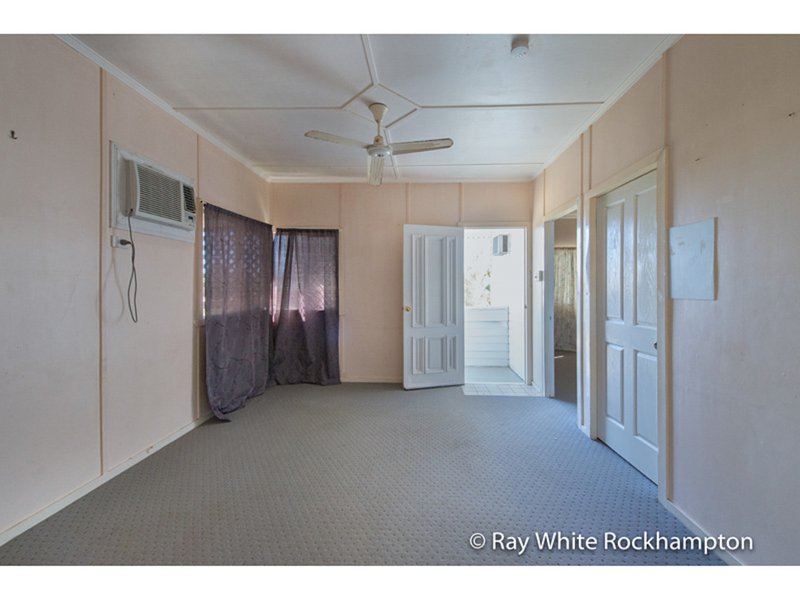 Photo - 154 Bremner Street, Berserker QLD 4701 - Image 14