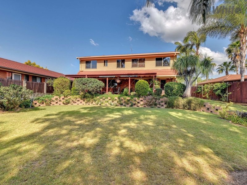 Photo - 154 Durrang Street, Durack QLD 4077 - Image 2