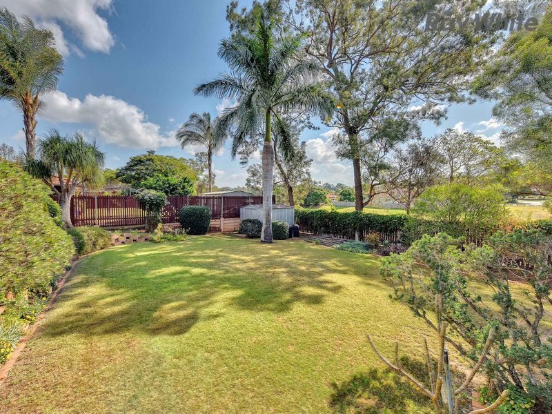 Photo - 154 Durrang Street, Durack QLD 4077 - Image 12