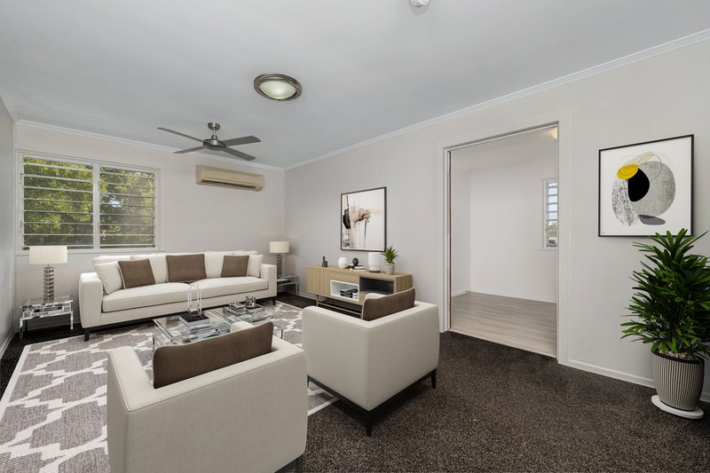 Photo - 154 Francis Street, West End QLD 4810 - Image 3