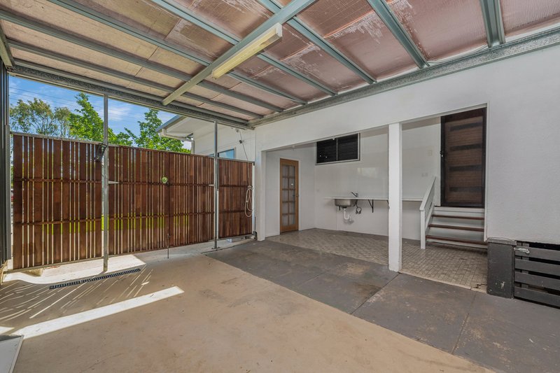 Photo - 154 Francis Street, West End QLD 4810 - Image 4