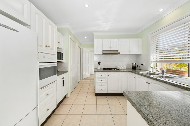 Photo - 15/4 Gavenlock Road, Tuggerah NSW 2259 - Image 5