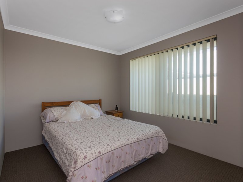 Photo - 154 Glenfield Beach Drive, Glenfield WA 6532 - Image 11