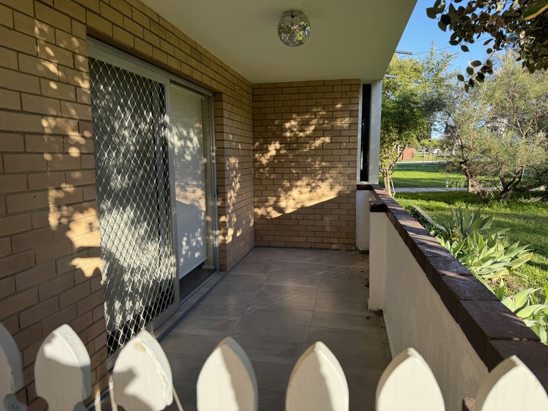 Photo - 1/54 Golf View Street, Yokine WA 6060 - Image 7