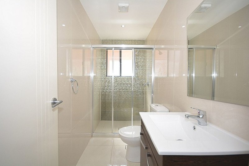 Photo - 154 Hawksview Street, Guildford NSW 2161 - Image 8