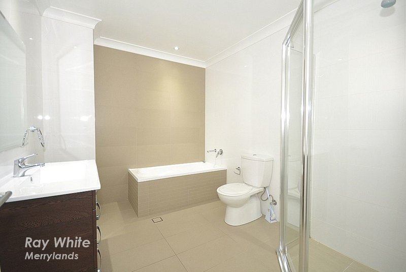 Photo - 154 Hawksview Street, Guildford NSW 2161 - Image 6