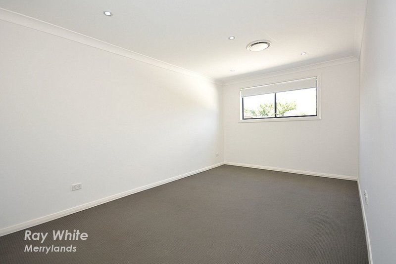 Photo - 154 Hawksview Street, Guildford NSW 2161 - Image 8