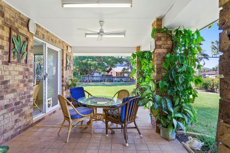 Photo - 154 Hinchliff Street, Kawana QLD 4701 - Image 10