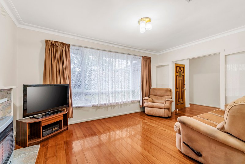 Photo - 154 Holland Road, Blackburn South VIC 3130 - Image 3