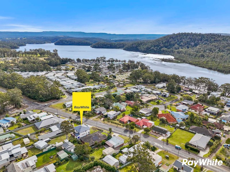 Photo - 154 Lake Conjola Entrance Road, Lake Conjola NSW 2539 - Image 2