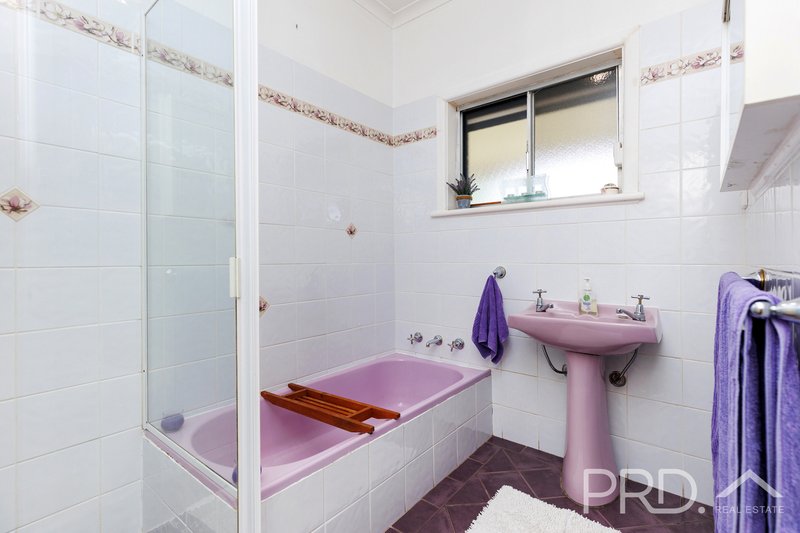 Photo - 154 Lambie Street, Tumut NSW 2720 - Image 11