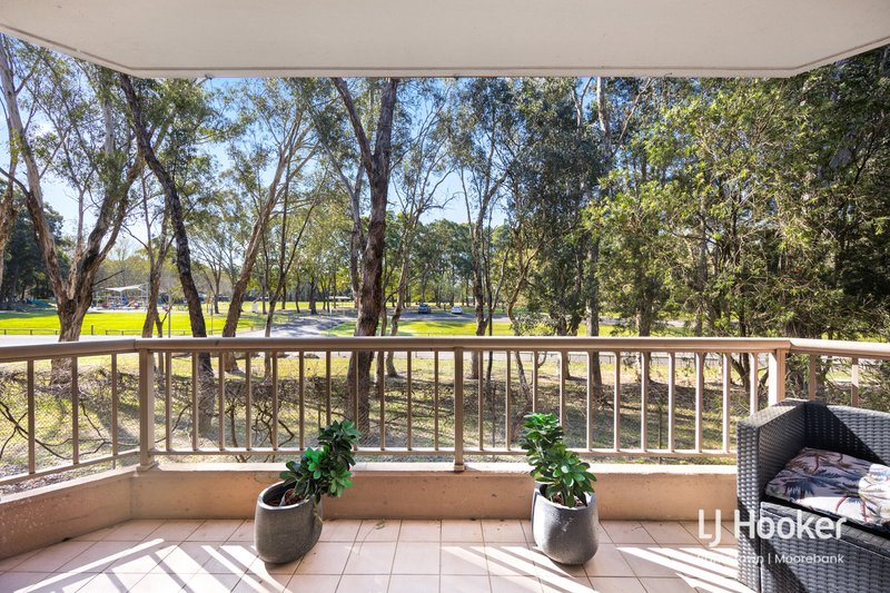 Photo - 15/4 Mead Drive, Chipping Norton NSW 2170 - Image 5