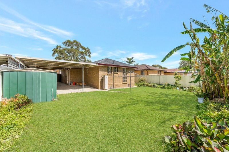 Photo - 154 Mimosa Road, Bossley Park NSW 2176 - Image 12