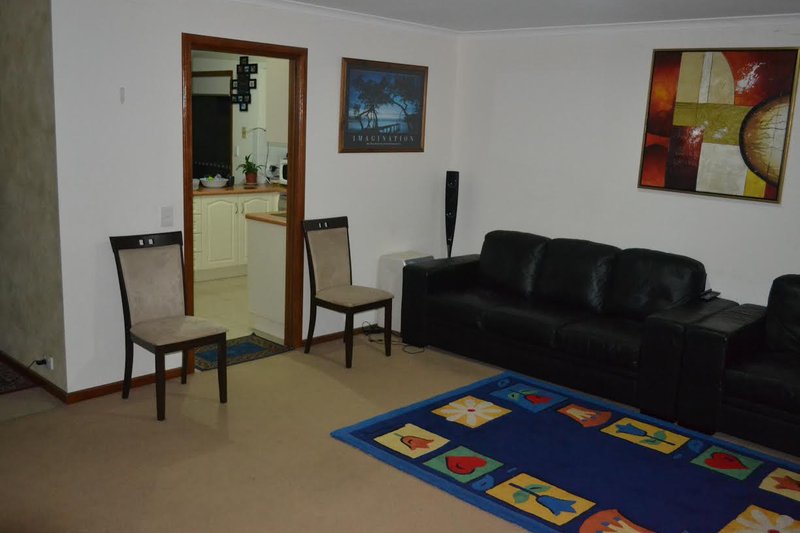 Photo - 154 Murrindal Drive, Rowville VIC 3178 - Image 2