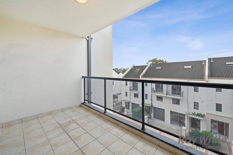 Photo - 15/4 Taylors Drive, Lane Cove NSW 2066 - Image 6