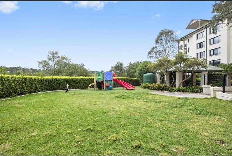 Photo - 15/4 Taylors Drive, Lane Cove NSW 2066 - Image 9